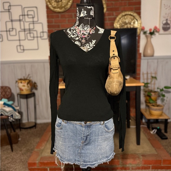 Armani Exchange Black Long Sleeve Sweater - Picture 2 of 6